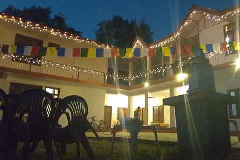 Mavroo Guest House bir